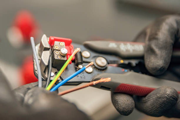Best Ceiling Fan Installation Electrician  in Summitville, IN